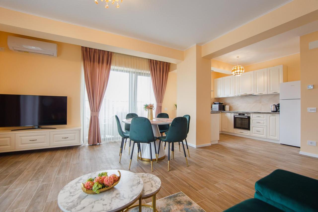 Grand Panorama Views Apartment *
